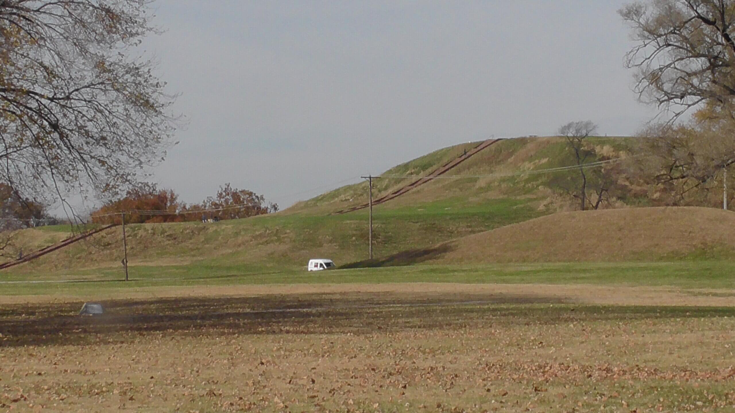 Monk's Mound, Cahokia Mounds State Historic Site